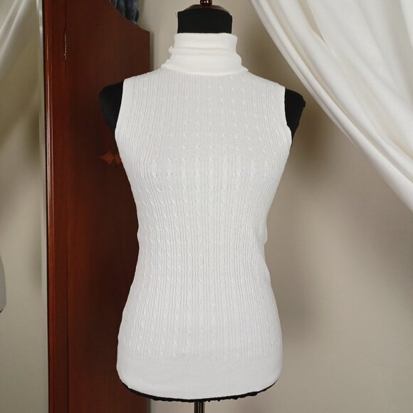 Fall '07 GAP Pristine White Cable Knit Sleeveless Turtleneck - Picture 2 of 9